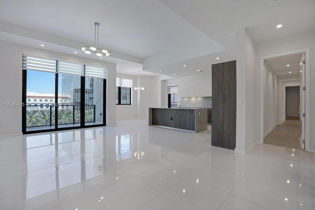 For Rent: $15,000 (3 beds, 3 baths, 2504 Square Feet)