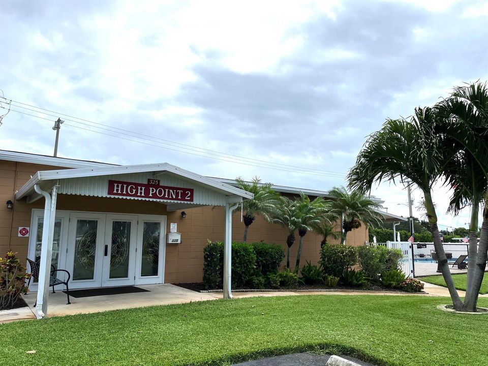 Club House 1