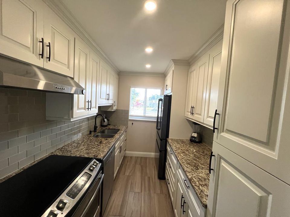 Beautiful updated kitchen