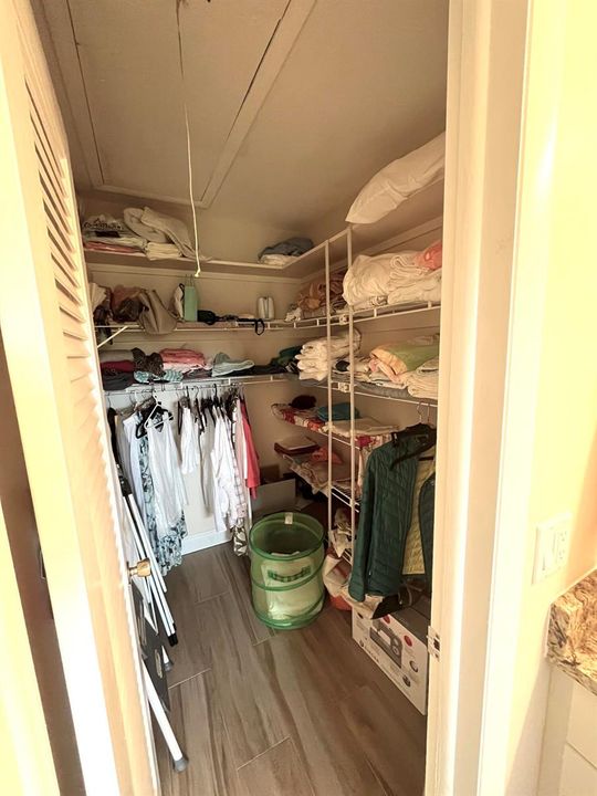 Walk-in closet
