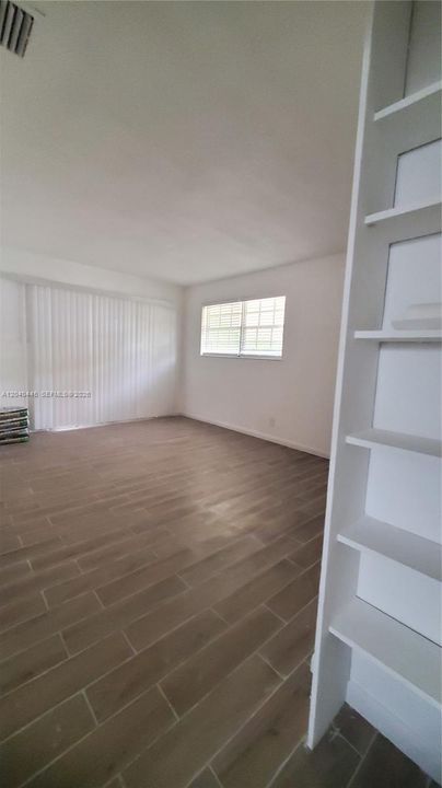 В аренду: $2,000 (2 спален, 2 ванн, 1760 Квадратных фут)
