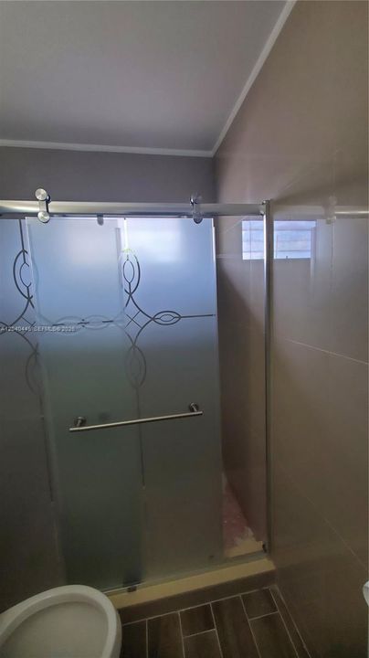 В аренду: $2,000 (2 спален, 2 ванн, 1760 Квадратных фут)