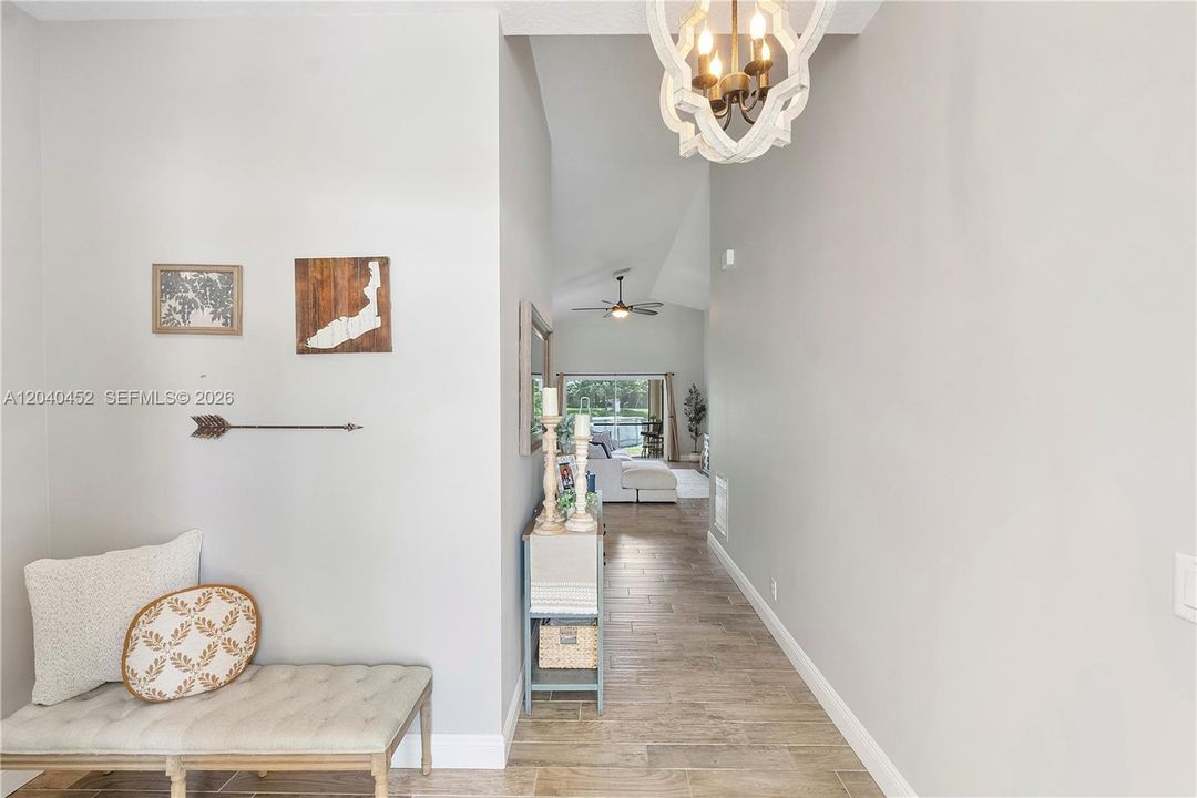 For Sale: $525,000 (3 beds, 2 baths, 1422 Square Feet)