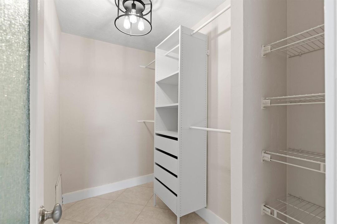 4100 NW 7th Street - Primary Closet