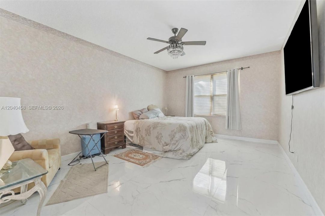На продажу: $470,000 (3 спален, 2 ванн, 1864 Квадратных фут)