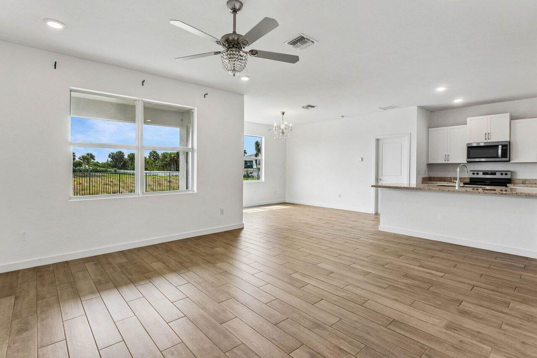013-2770NortheastBreezewayCircle-OceanBr