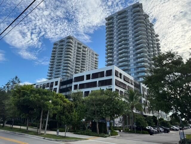 Icon Marina Village