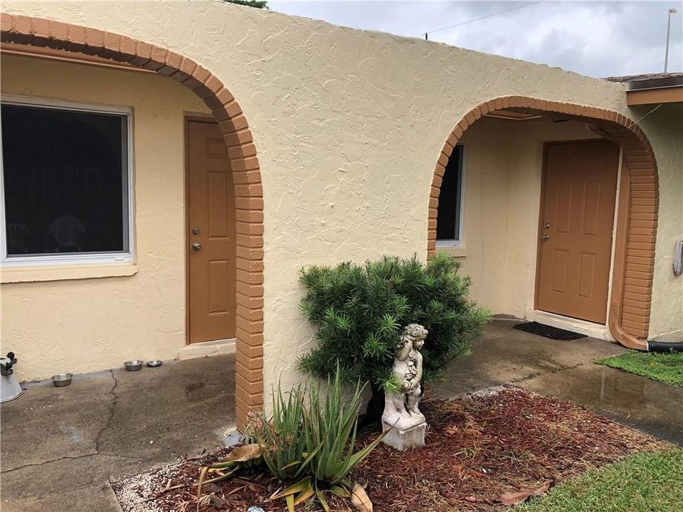 1790 EXTERIOR 2