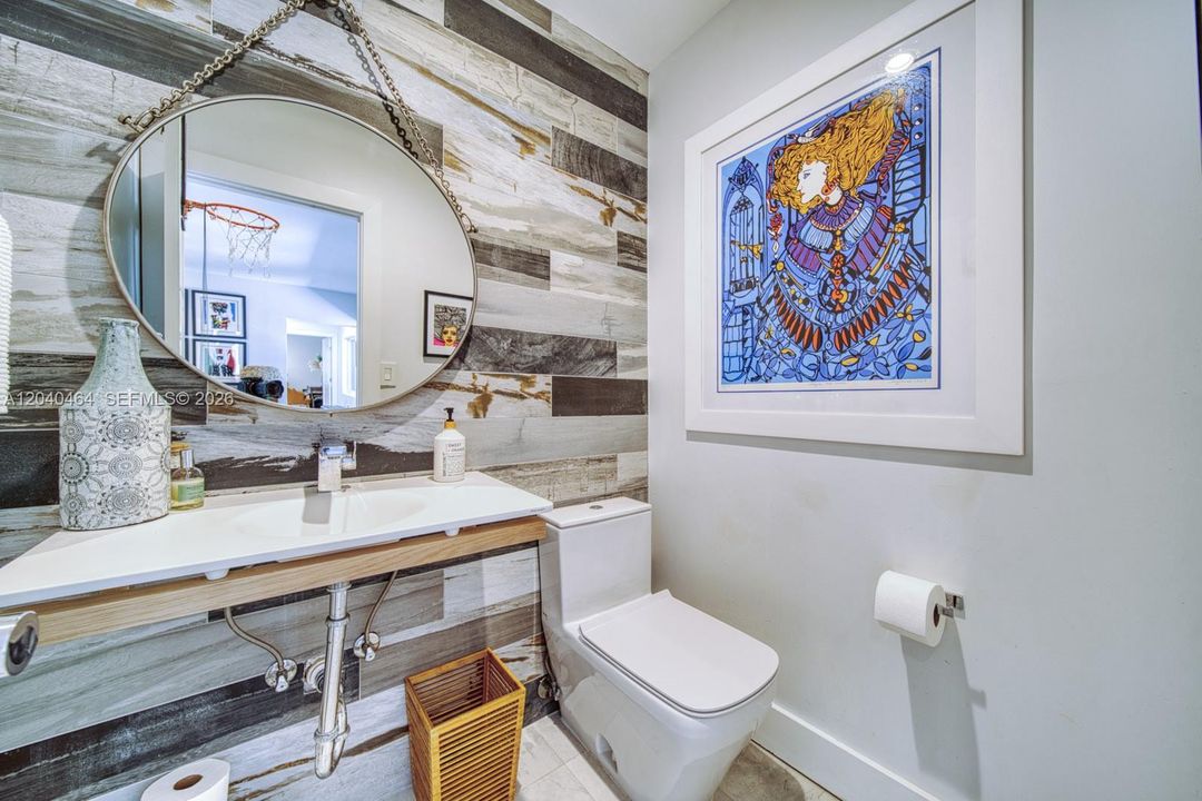 For Sale: $2,500,000 (4 beds, 4 baths, 4062 Square Feet)