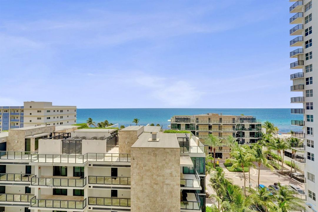 12 Balcony view, view 1