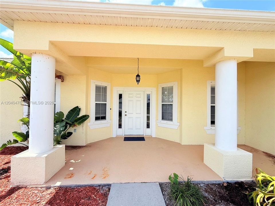 For Sale: $474,900 (4 beds, 2 baths, 2250 Square Feet)
