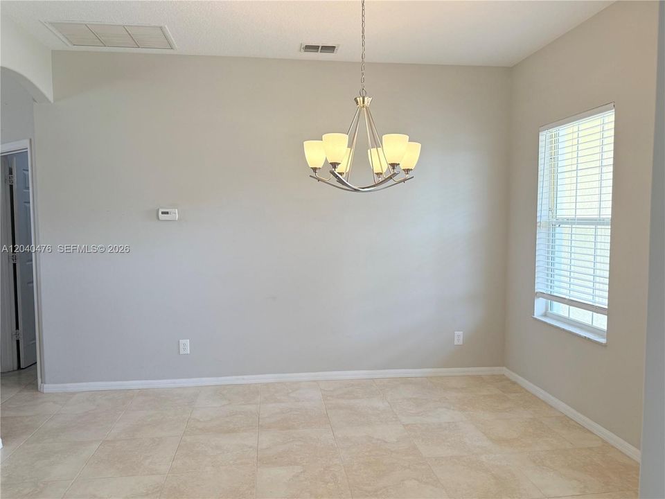 For Sale: $474,900 (4 beds, 2 baths, 2250 Square Feet)