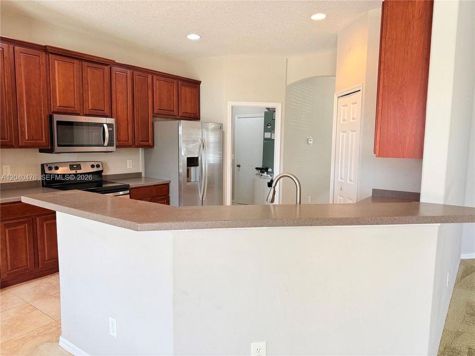For Sale: $474,900 (4 beds, 2 baths, 2250 Square Feet)