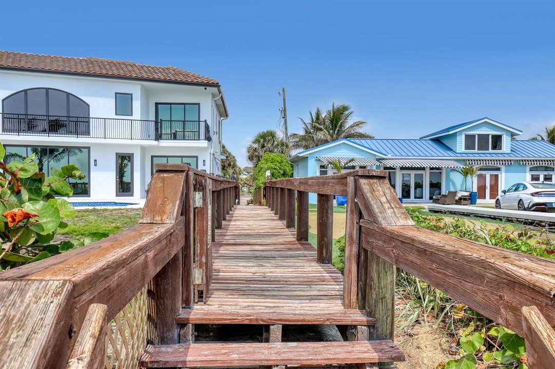 Private Access to Beach