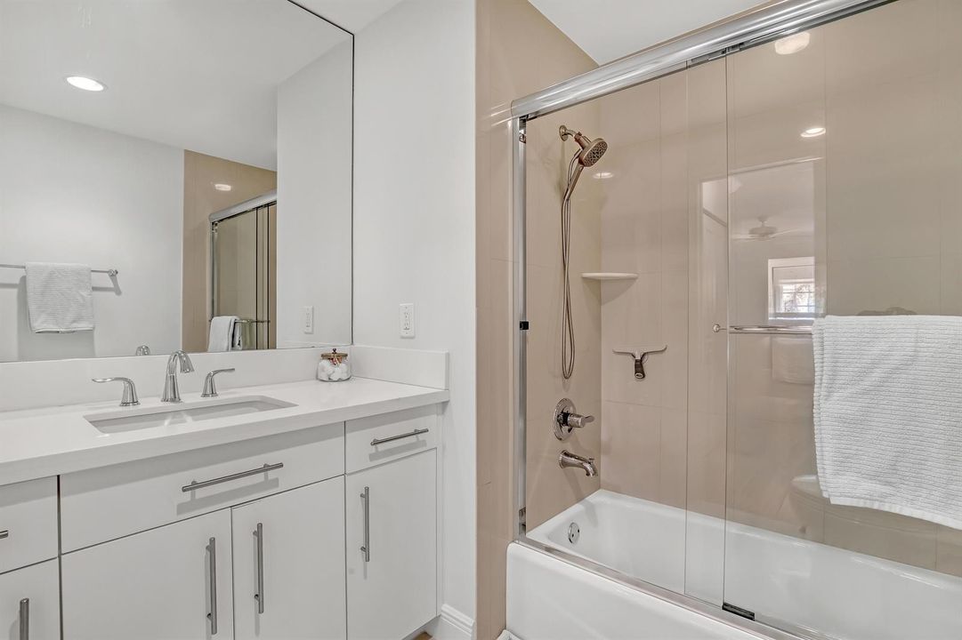 2nd Bathroom