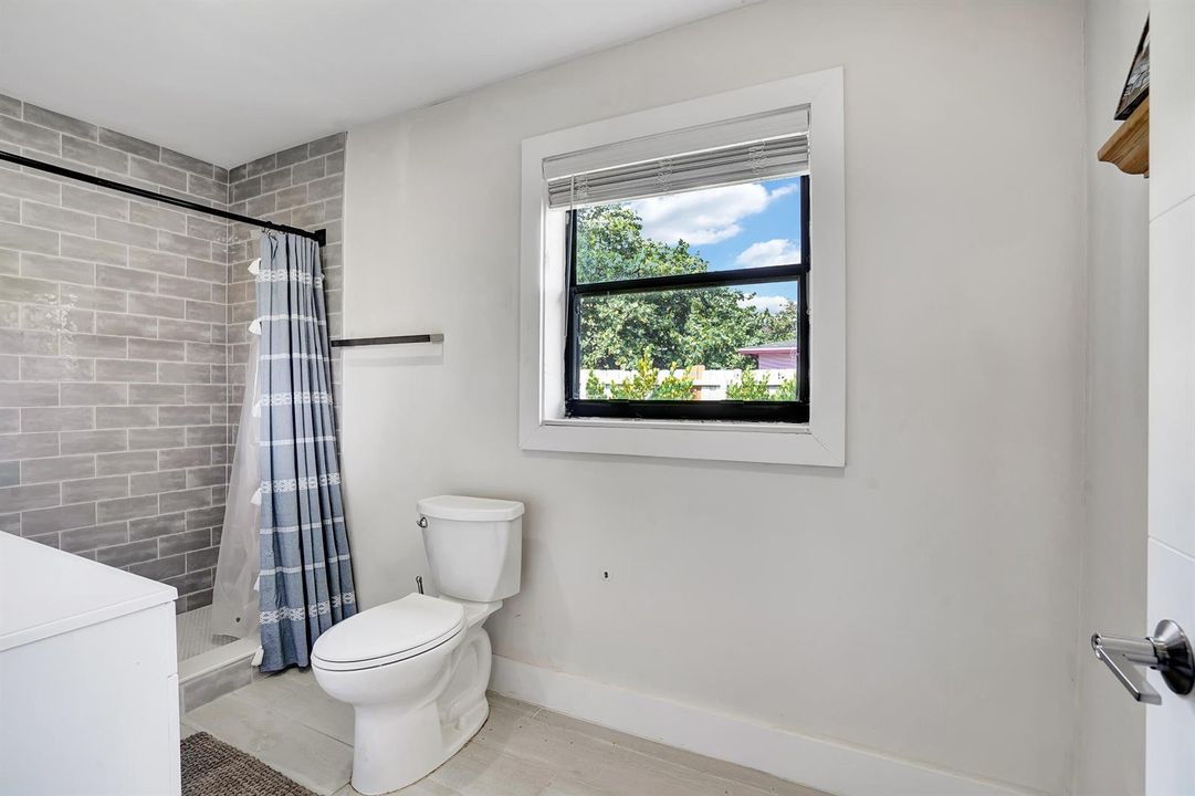 Bathroom 3