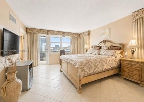 В аренду: $3,500 (2 спален, 2 ванн, 1459 Квадратных фут)
