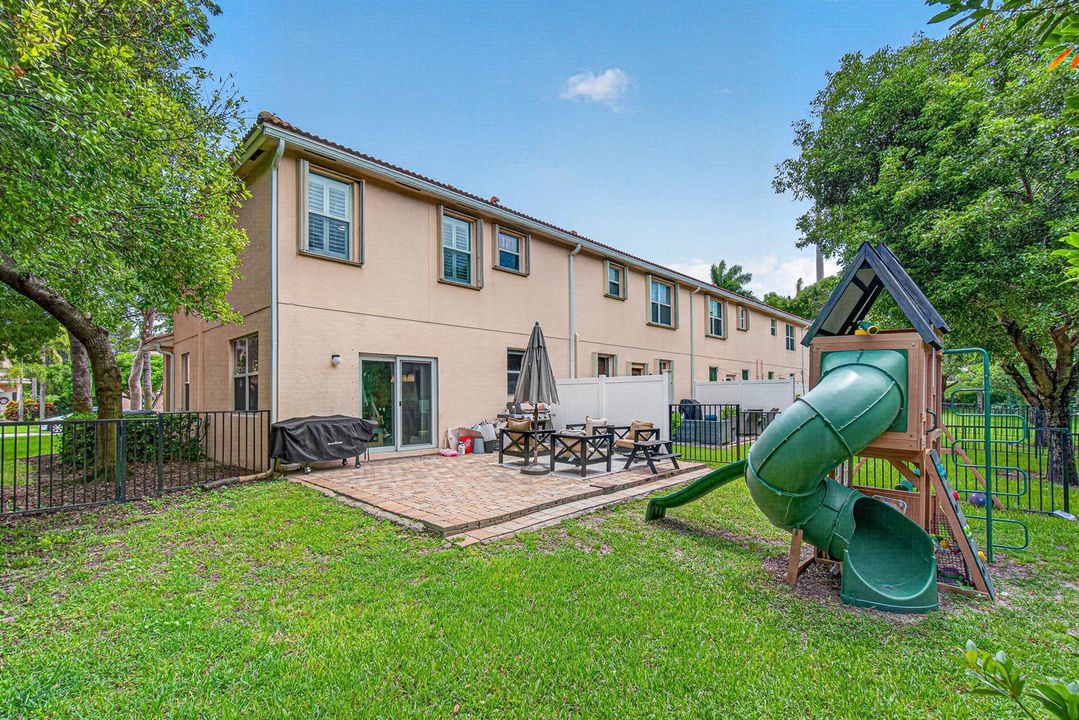 040-6455AzuraLakeRoad-Greenacres-FL-3346