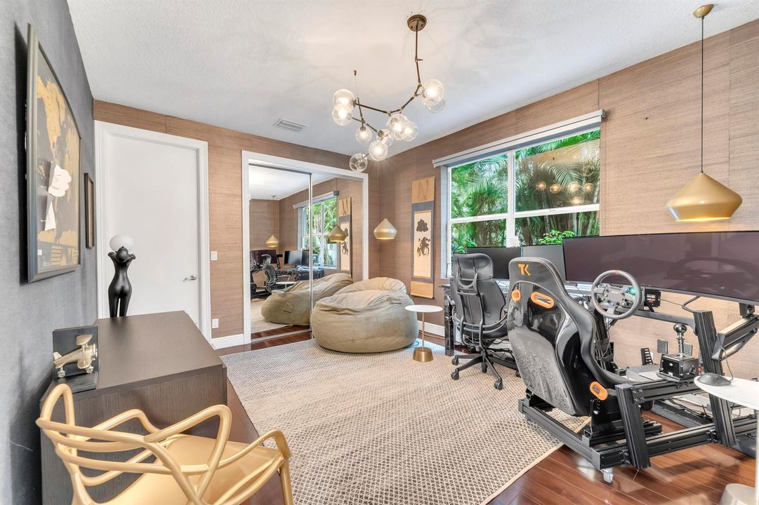 3156 NW 61st st-22