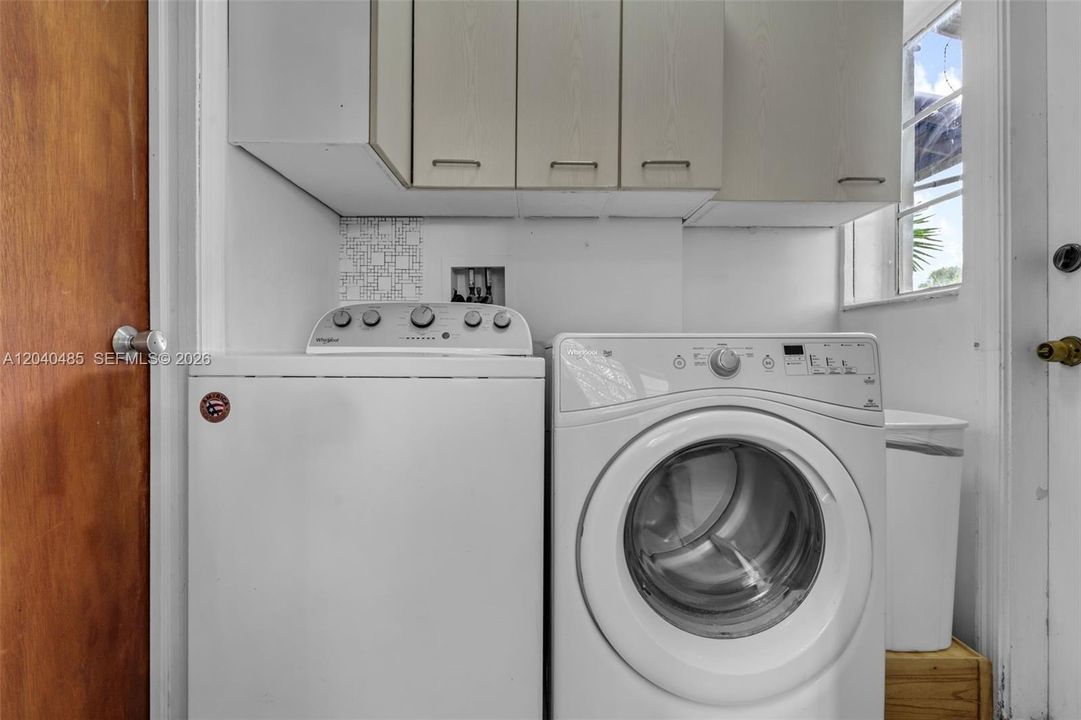 En Venta: $749,000 (2 camas, 1 baños, 1228 Pies cuadrados)