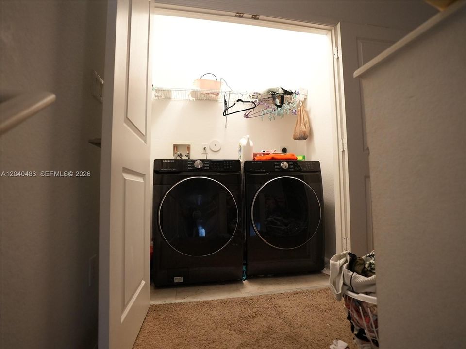 На продажу: $399,999 (3 спален, 2 ванн, 1496 Квадратных фут)