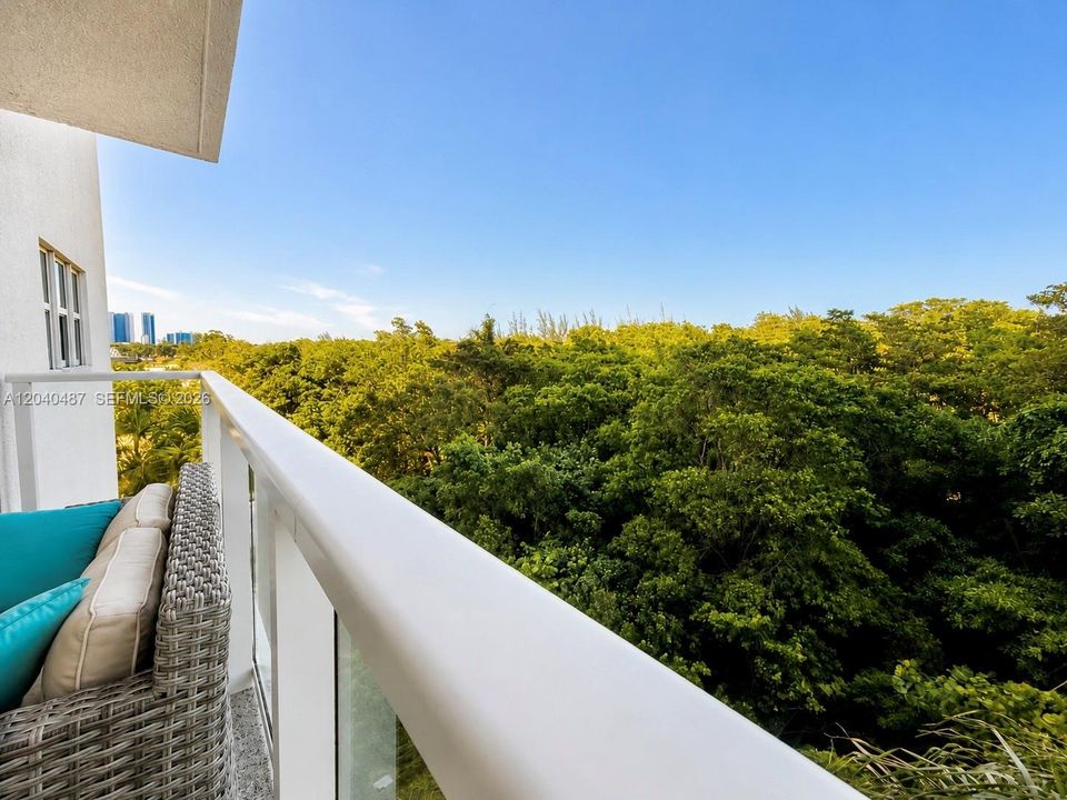 For Rent: $4,200 (3 beds, 3 baths, 1801 Square Feet)