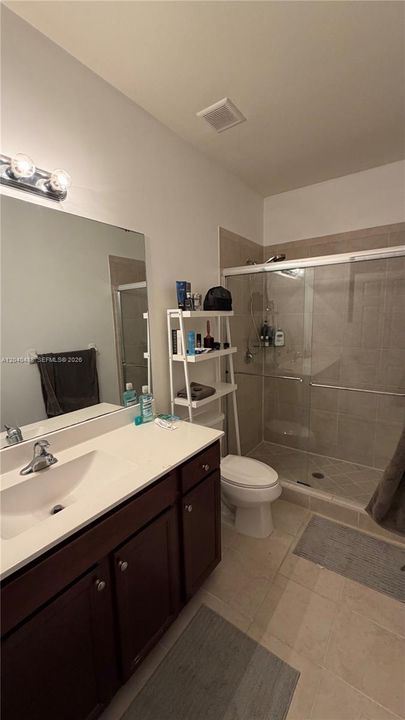 For Rent: $3,400 (3 beds, 2 baths, 1668 Square Feet)