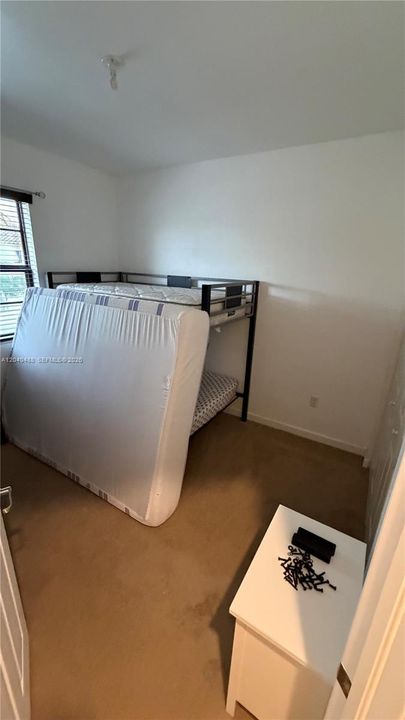 For Rent: $3,400 (3 beds, 2 baths, 1668 Square Feet)