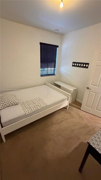 For Rent: $3,400 (3 beds, 2 baths, 1668 Square Feet)