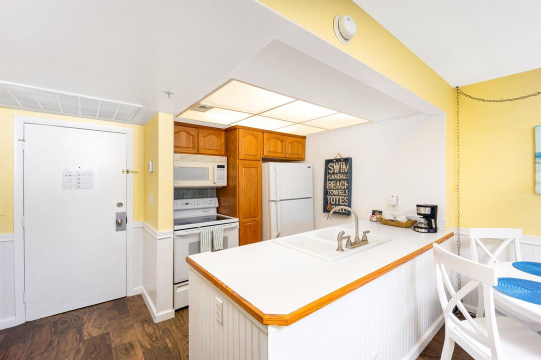 9800 S Ocean Drive #415-9
