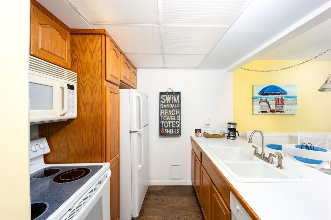 9800 S Ocean Drive #415-10