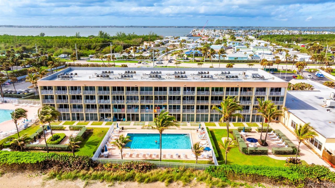 9800 S Ocean Drive #415-5