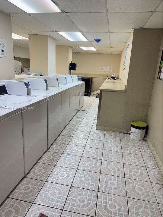 For Rent: $1,500 (0 beds, 1 baths, 576 Square Feet)
