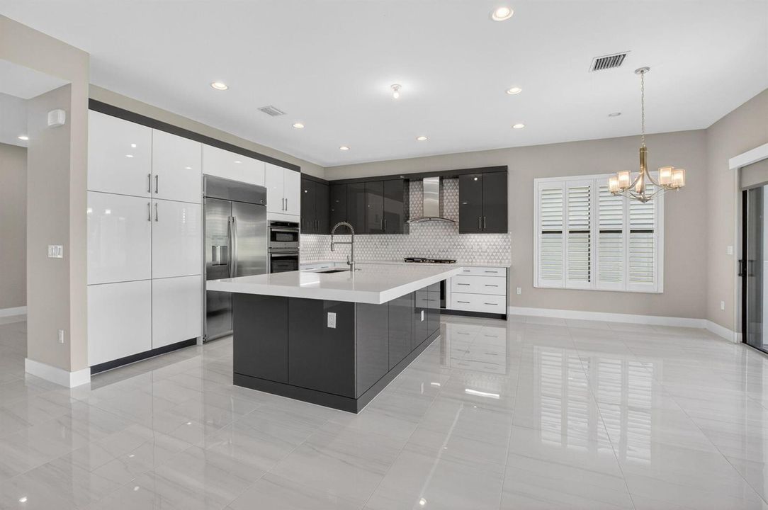 Custom Chef's Kitchen