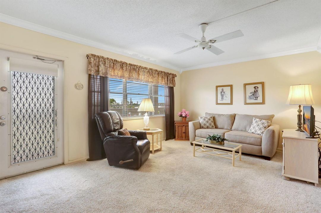 432 GRANTHAM B 1BR/2BA