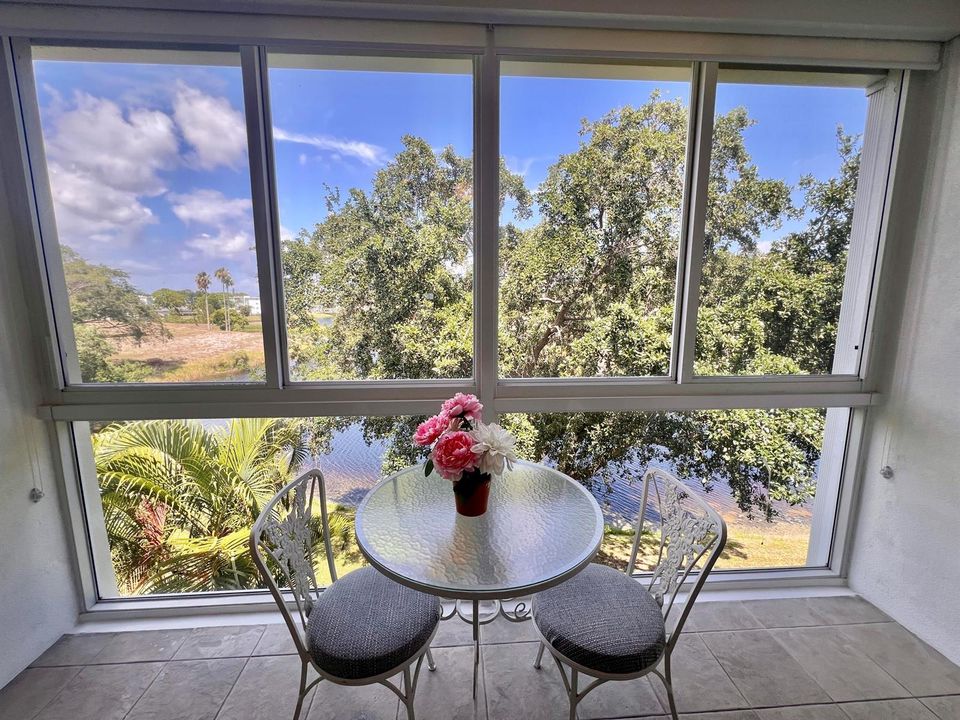 432 GRANTHAM B 1BR/2BA