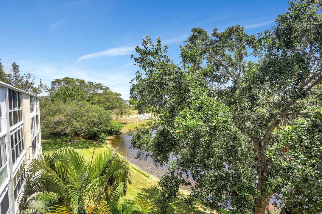 432 GRANTHAM B 1BR/2BA