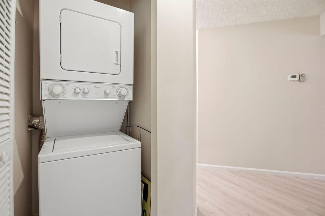 Washer/Dryer
