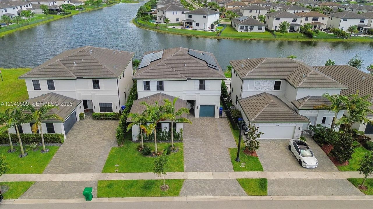 For Sale: $1,490,000 (5 beds, 4 baths, 3381 Square Feet)