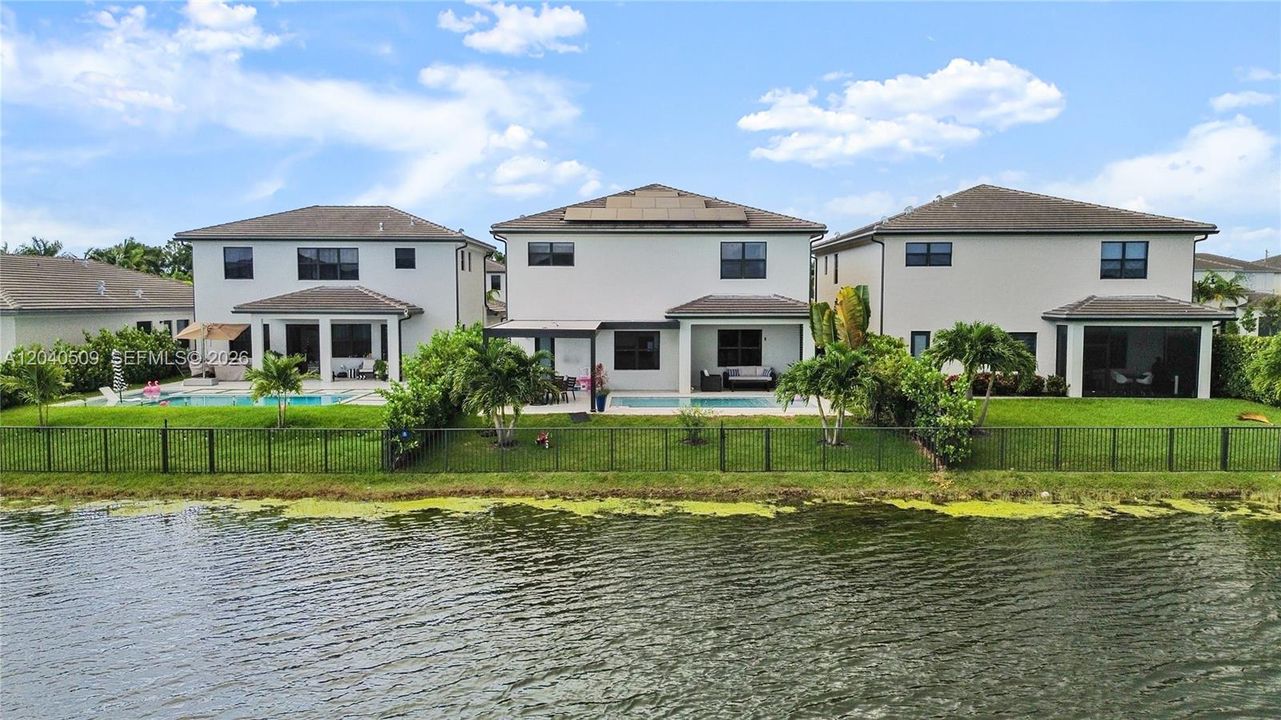 For Sale: $1,490,000 (5 beds, 4 baths, 3381 Square Feet)