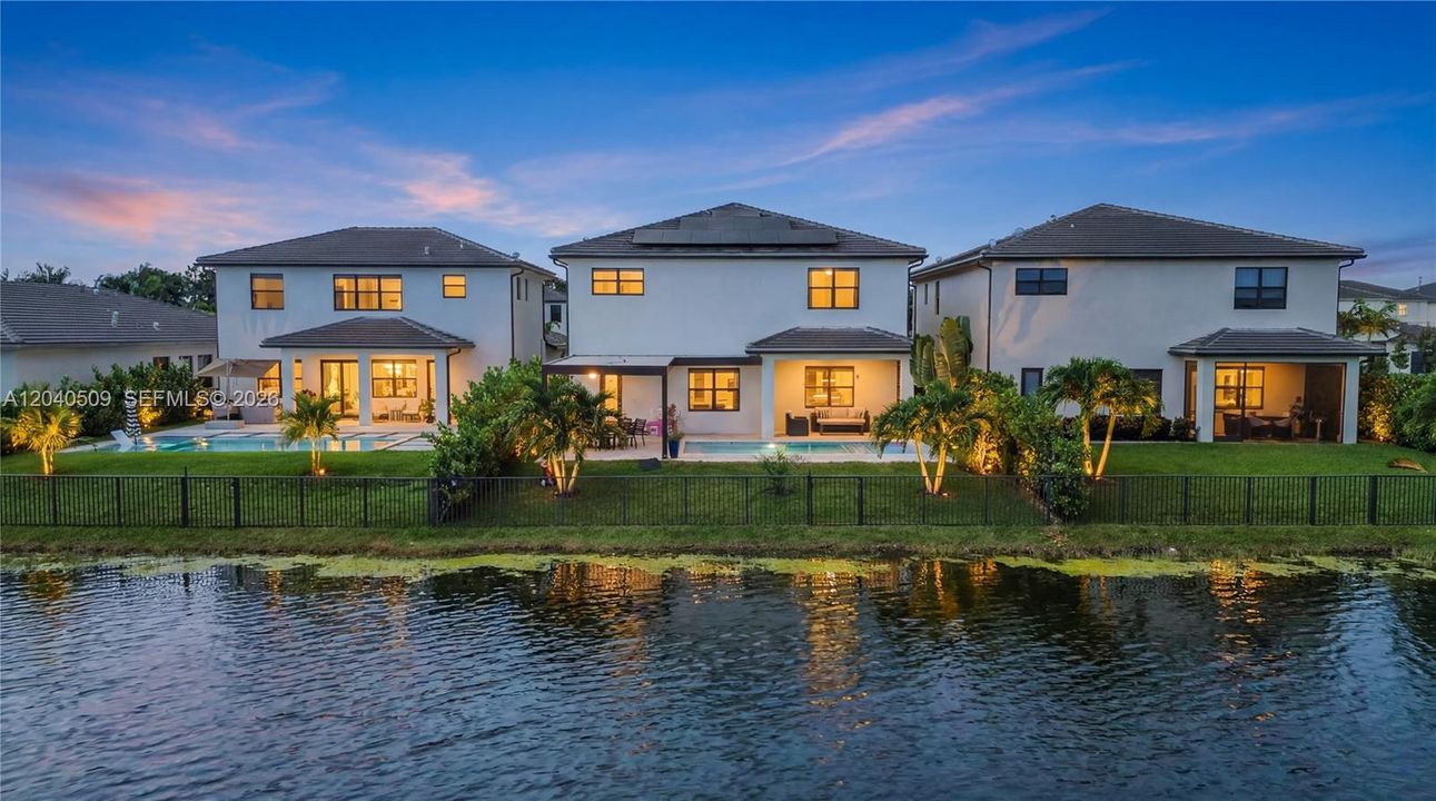For Sale: $1,490,000 (5 beds, 4 baths, 3381 Square Feet)