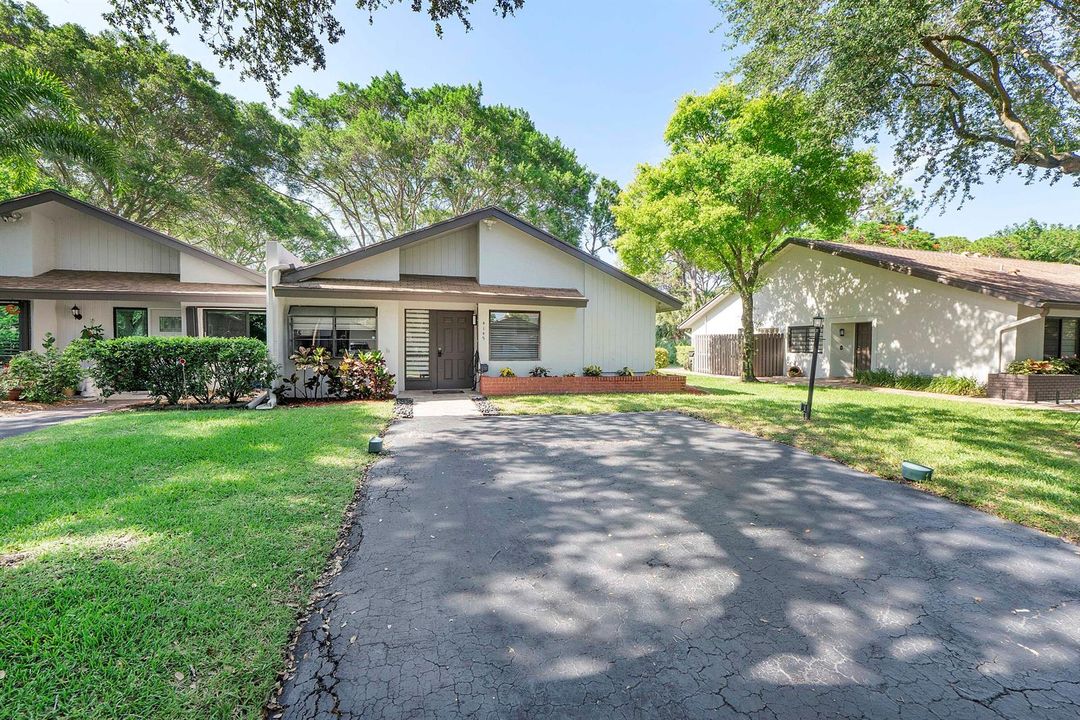 4149 Palm Forest Dr S_037