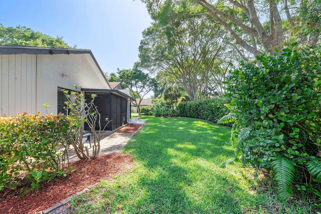 4149 Palm Forest Dr S_031