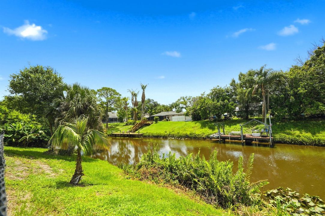 54-web-or-mls-186-ne-dominican-ter