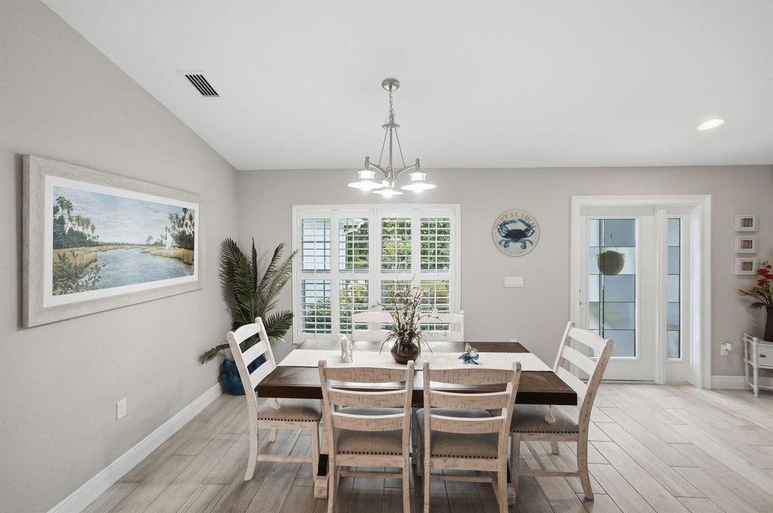 13-web-or-mls-186-ne-dominican-ter