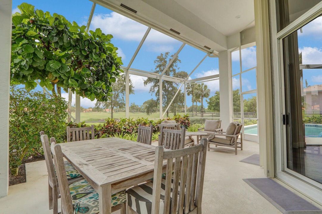 10802 Egret Pointe Lane
