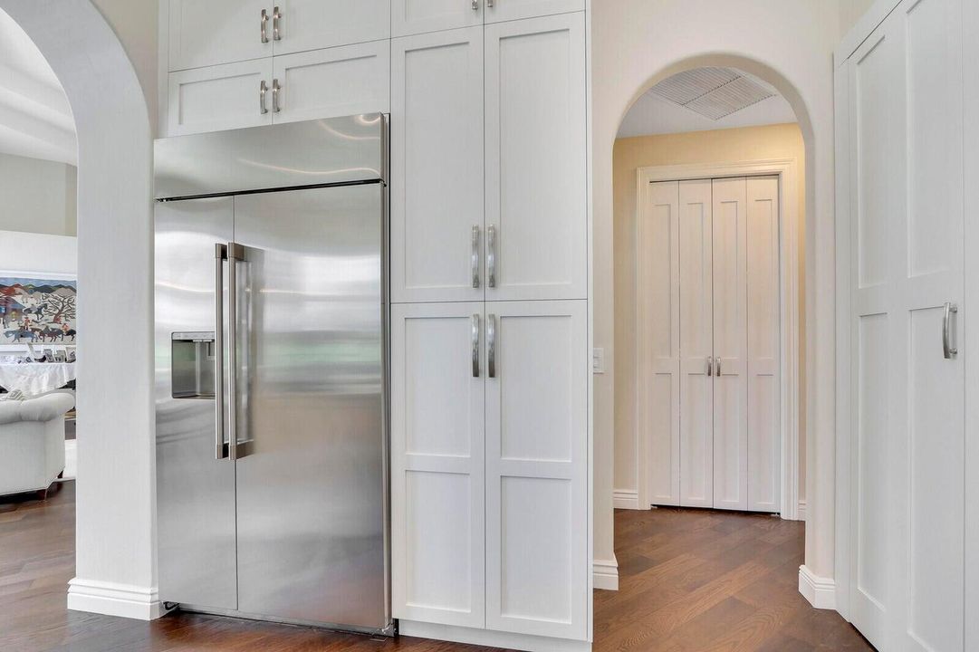 10802 Egret Pointe Lane