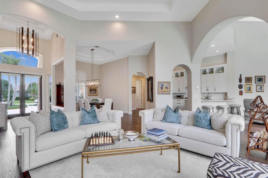 10802 Egret Pointe Lane