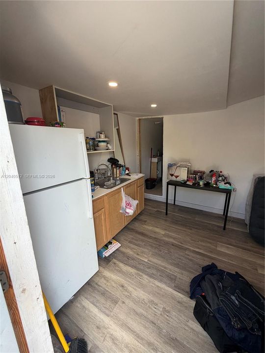 En Venta: $375,000 (3 camas, 3 baños, 725 Pies cuadrados)