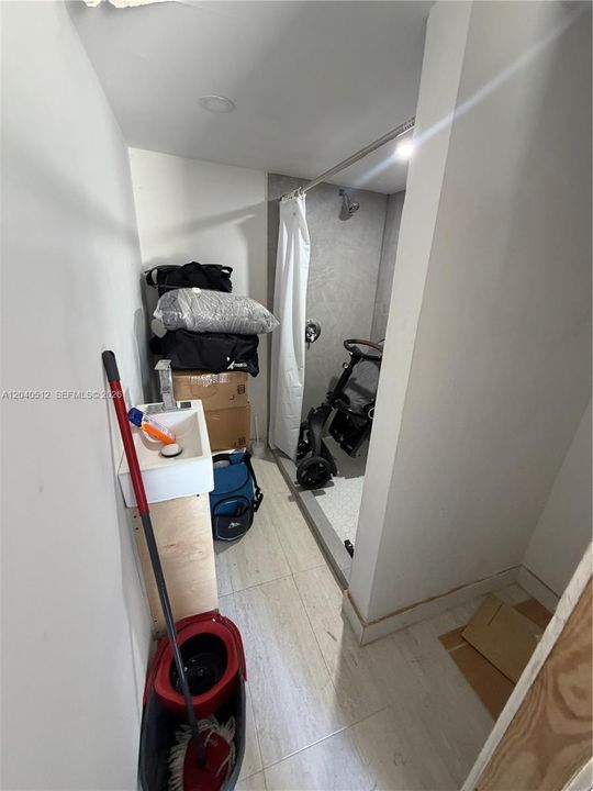 En Venta: $375,000 (3 camas, 3 baños, 725 Pies cuadrados)